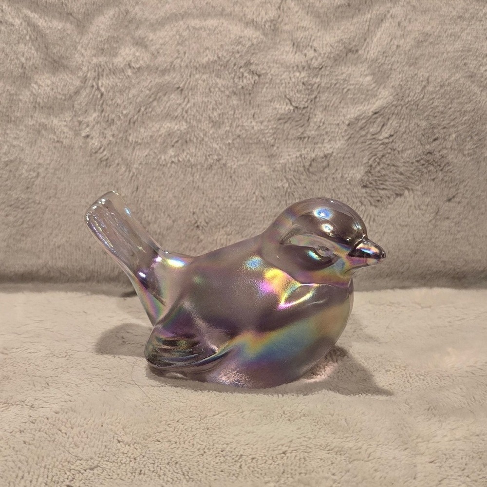 Iridescent Purple Glass Bird Figurine Rainbow Luster Songbird Paperweight Decor